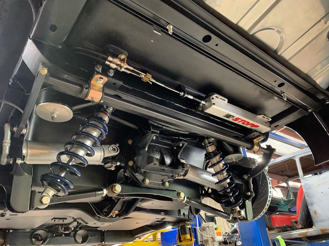 E-Stopp actuator installed on the underside of a vehicle