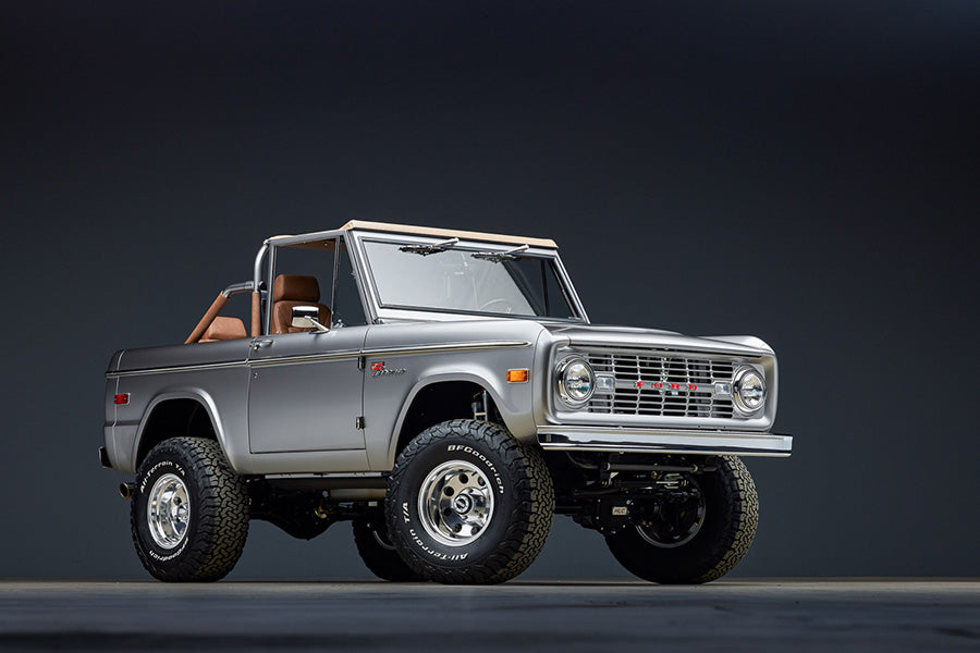 Highline Classics custom silver Bronco with studio lighting